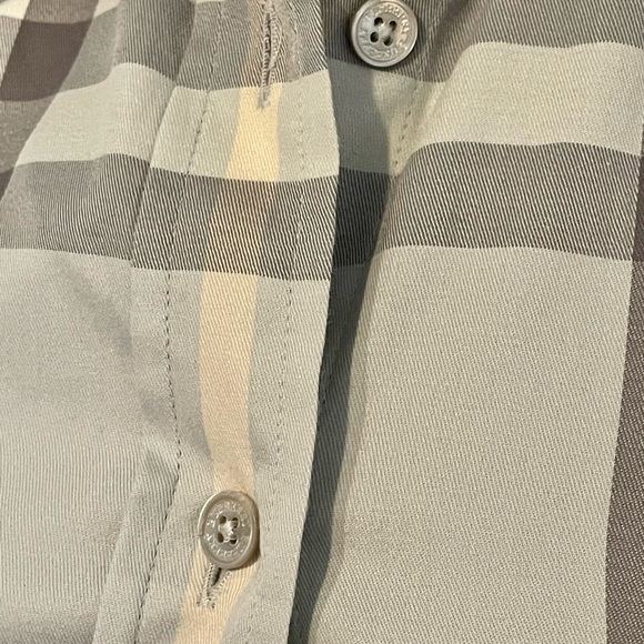 LIM ED Burberry Authentic Women Gray Tones Long Sleeve Button Down Shirt - Picture 9 of 12